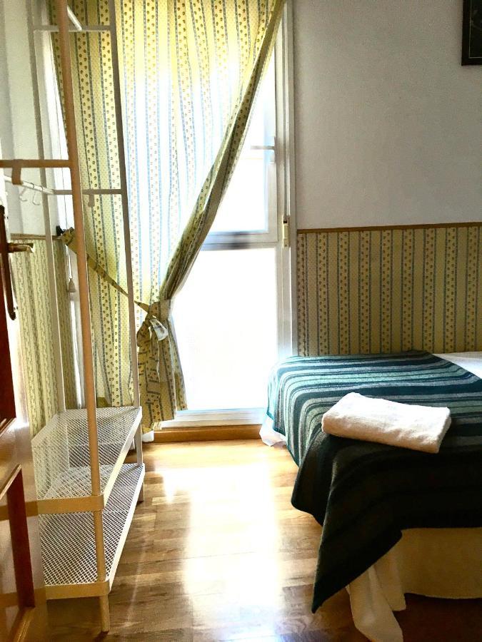 El Rincon De Torrenueva Apartment Zaragoza Luaran gambar