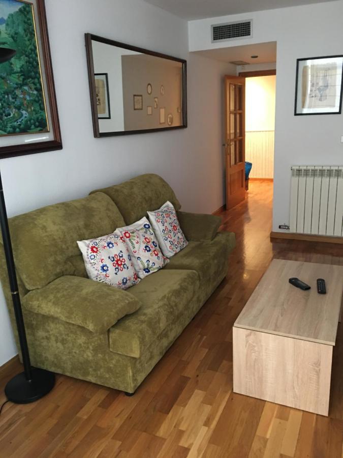 El Rincon De Torrenueva Apartment Zaragoza Luaran gambar